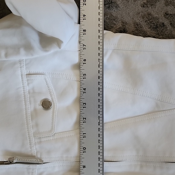 Izzat Baba White Zip-Up Moto Style Jacket - Picture 12 of 14